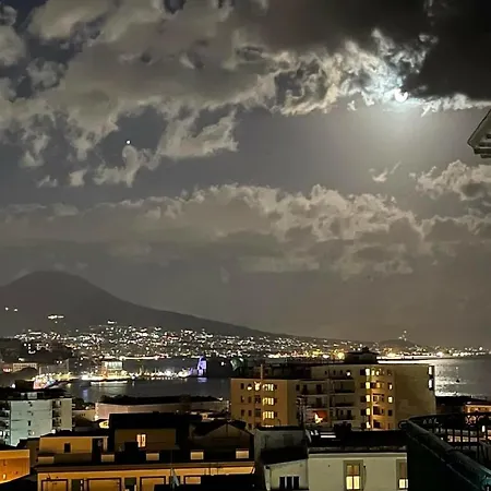 I Mergellina Oda ve Kahvaltı