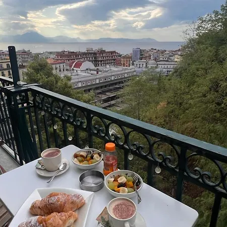 I Mergellina Oda ve Kahvaltı 4*