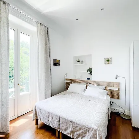 Bed & Breakfast I Mergellina *