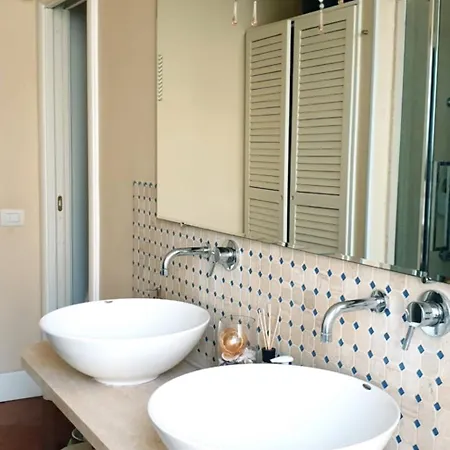 Bed & Breakfast I Mergellina *